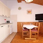 Guest House Aurora